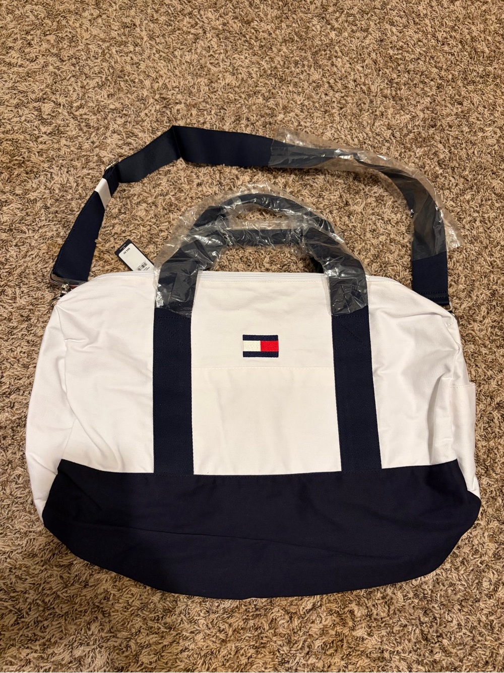 Tommy Hilfiger White and Navy Duffel Bag